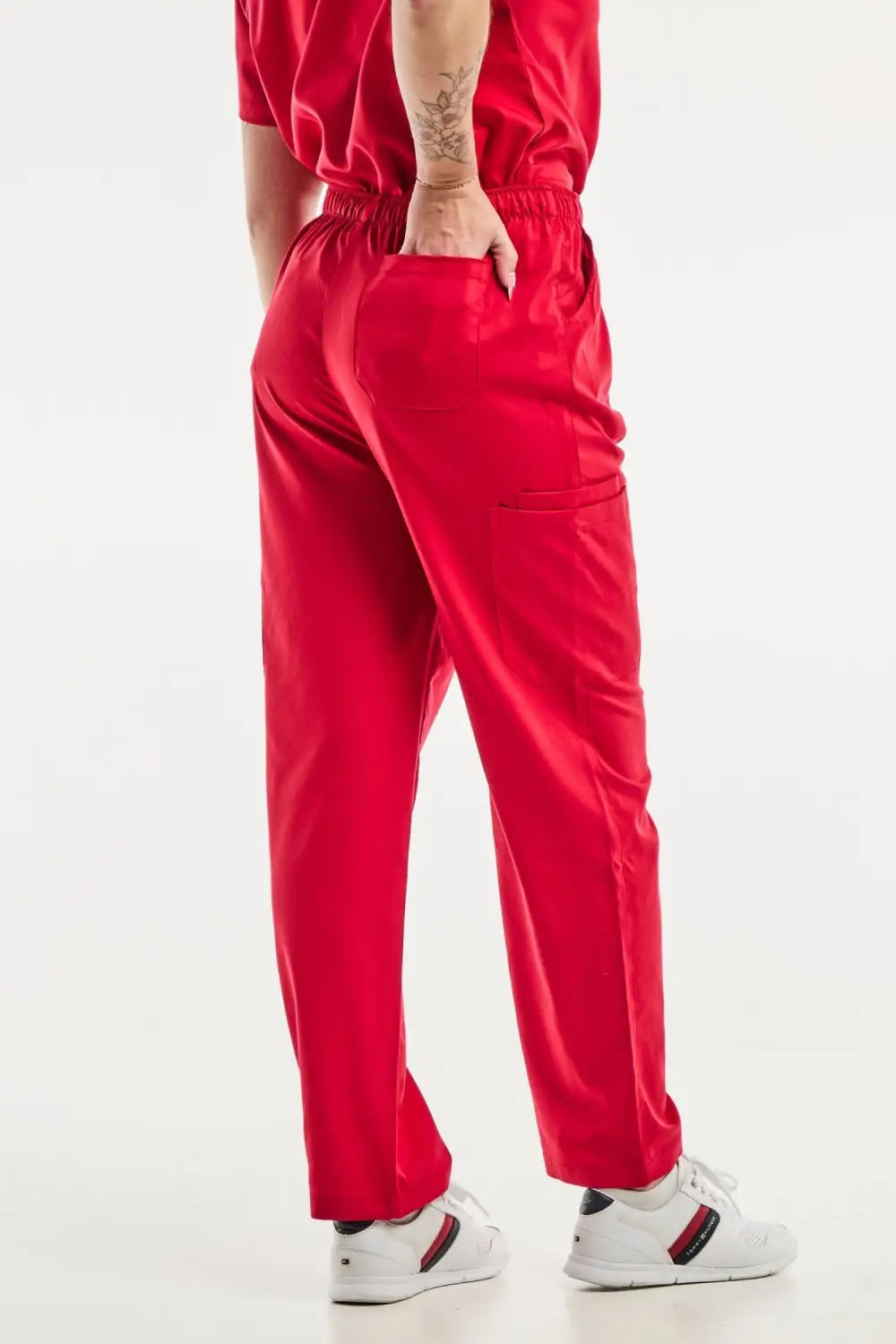 Aelin EMMA pantalon médical femme rouge poches stretch