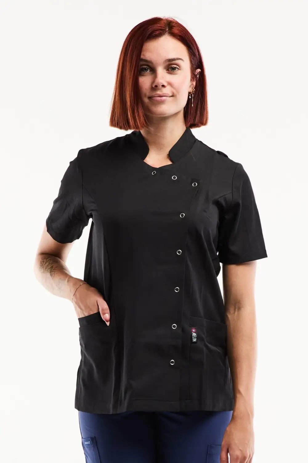 Aelin Aurelia blouse médicale femme noire stretch poches